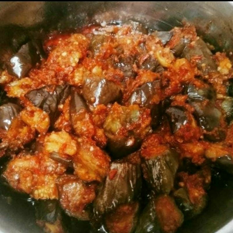 

sambal Terong balado bu lia surabaya uenakkk