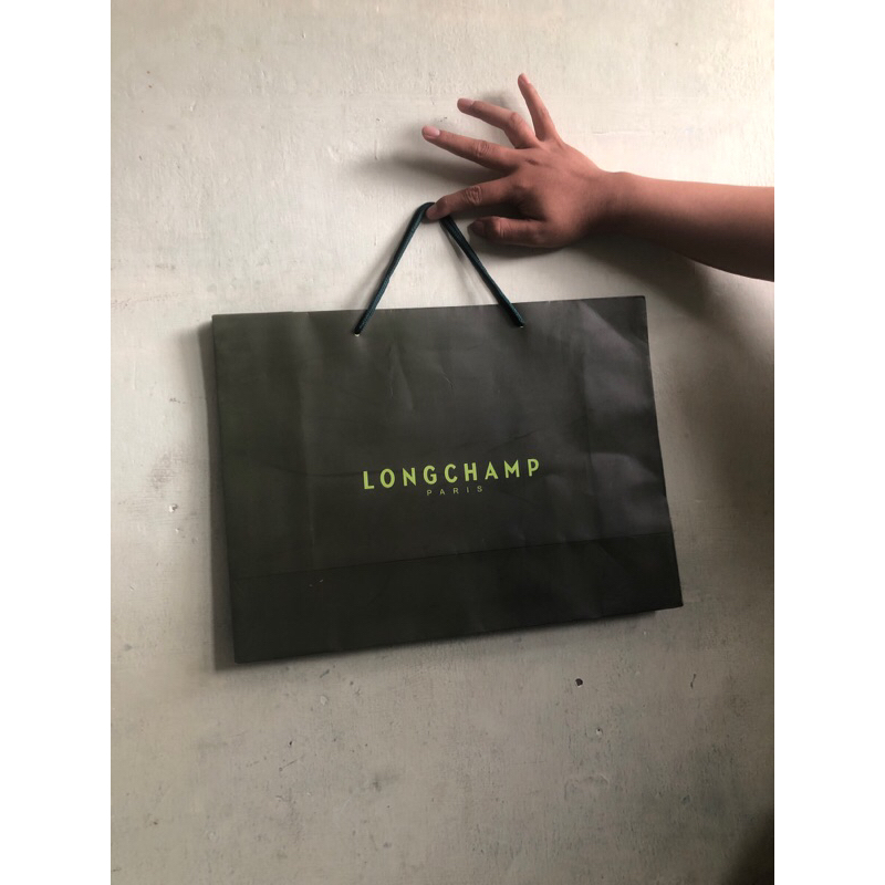 

preloved paper bag longchamppp