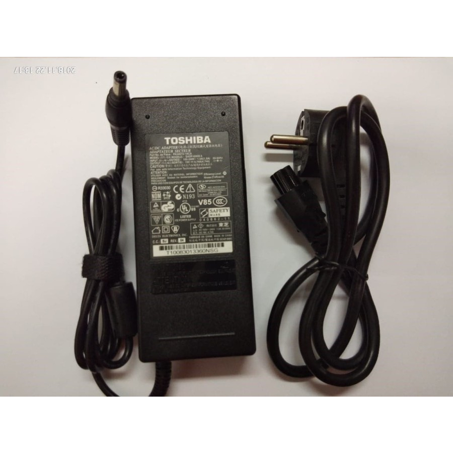 Adaptor Charger Laptop Toshiba 4.74A 90W PA3165U PA-1900-30 PA3716E