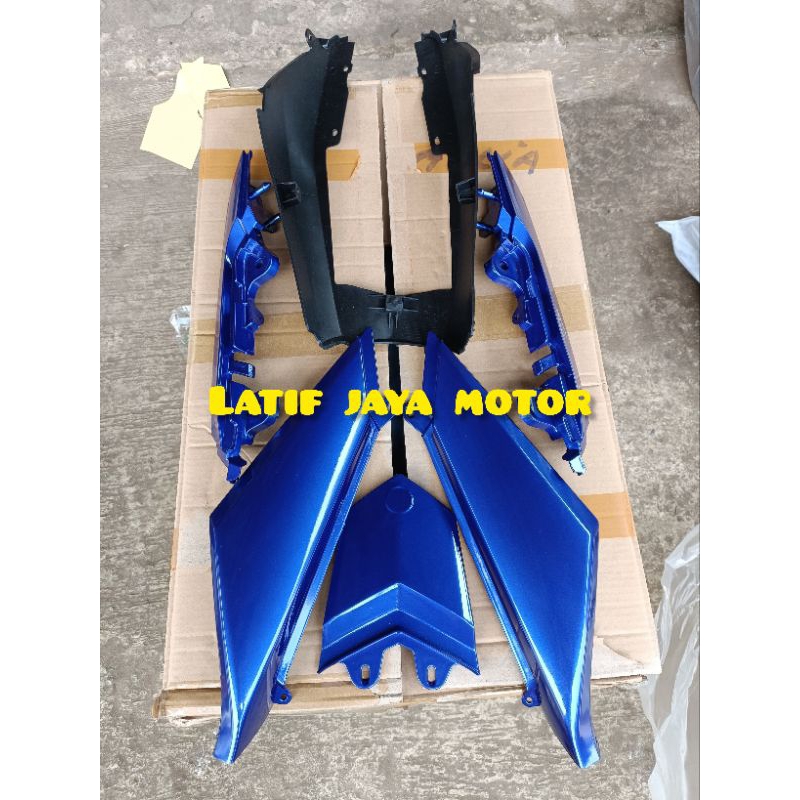 cover body Vixion new biru cinta