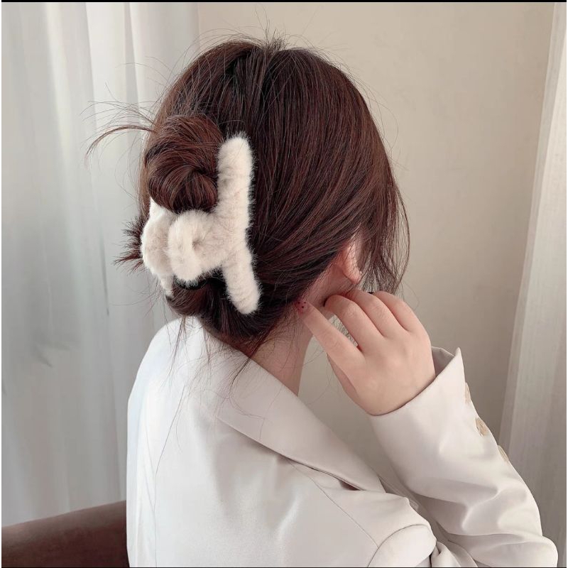 Jepit Rambut Korea Bulu Ukuran Jumbo 12cm Jedai Bulu Aksesoris Rambut Wanita Fluffy Faux Fur Hair Claw Clips