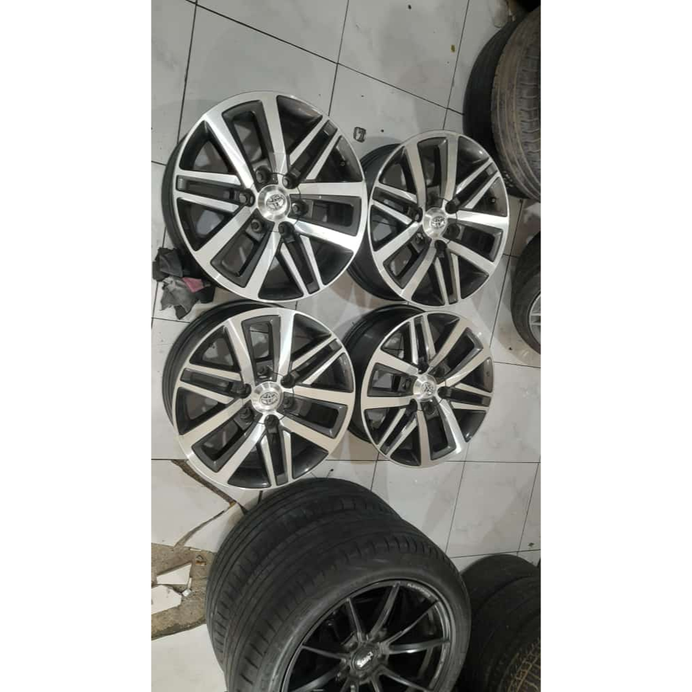 VELG MOBIL BEKAS COPOTAN ORI STANDAR FORTUNER VRZ RING18 X7,5 6X139 ET30 GP PNP HYLUX FORTUNER TRITO