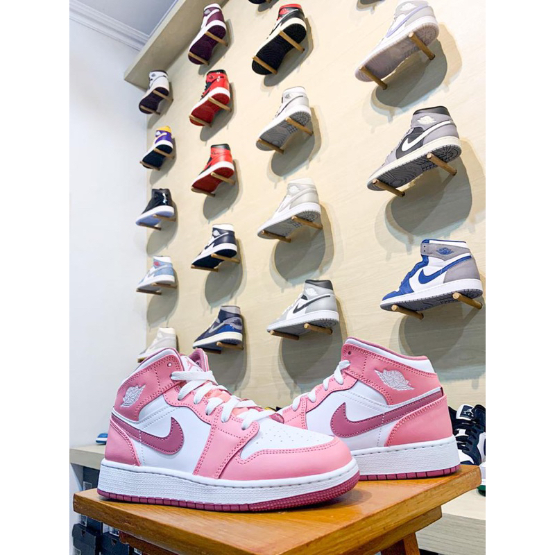 Air Jordan 1 Mid Valentine Day 2023 GS Original