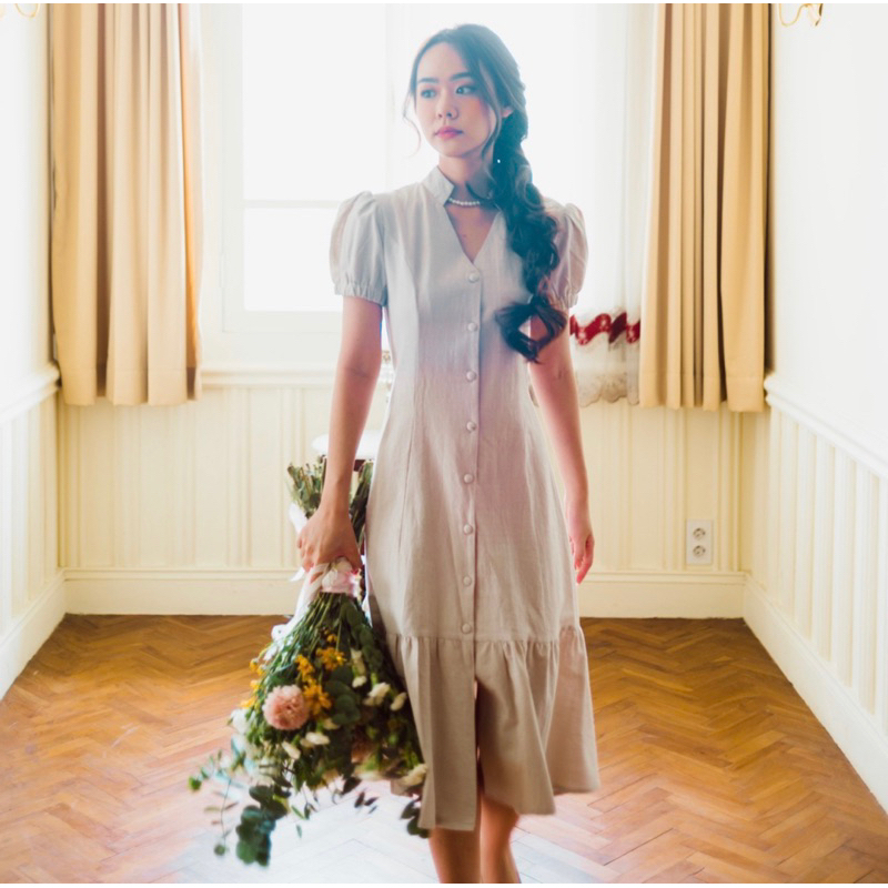 LOLLIESTORY Gwyneth Midi Dress PRELOVED