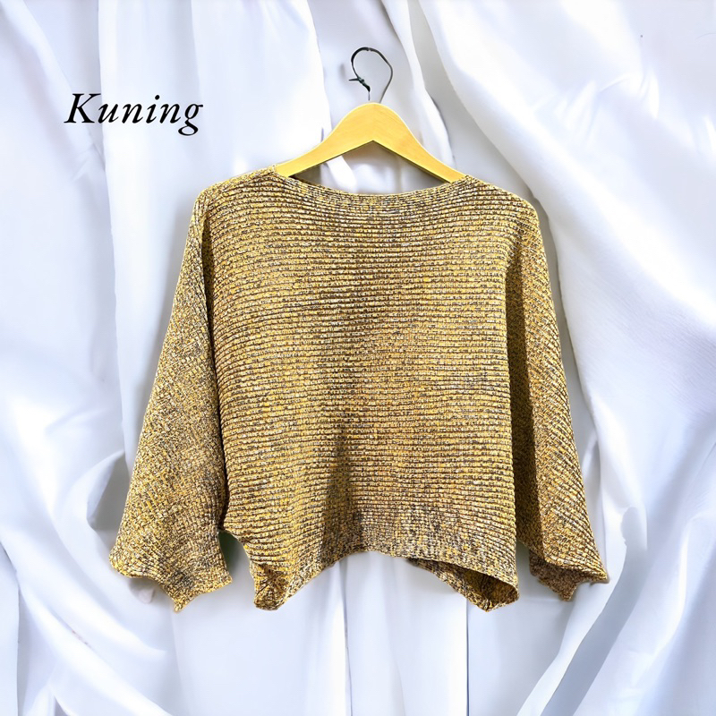 Sweater Batwing Lengan Balon