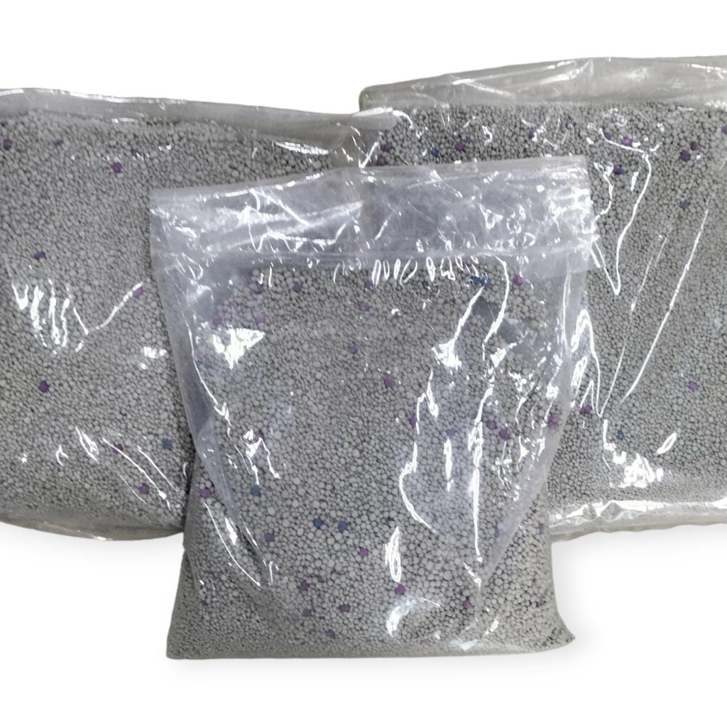 Pasir Kucing Gumpal Clumping Wangi Pee Pee Cat Liter kemasan repack 1kg