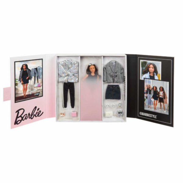 

Dijual Mainan Boneka Made To Move Barbie Signature Style Fashion 3 Set Baju Diskon