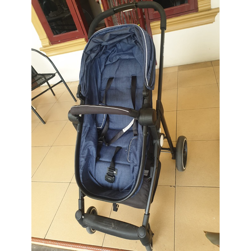 Preloved stroller cocolatte pendio