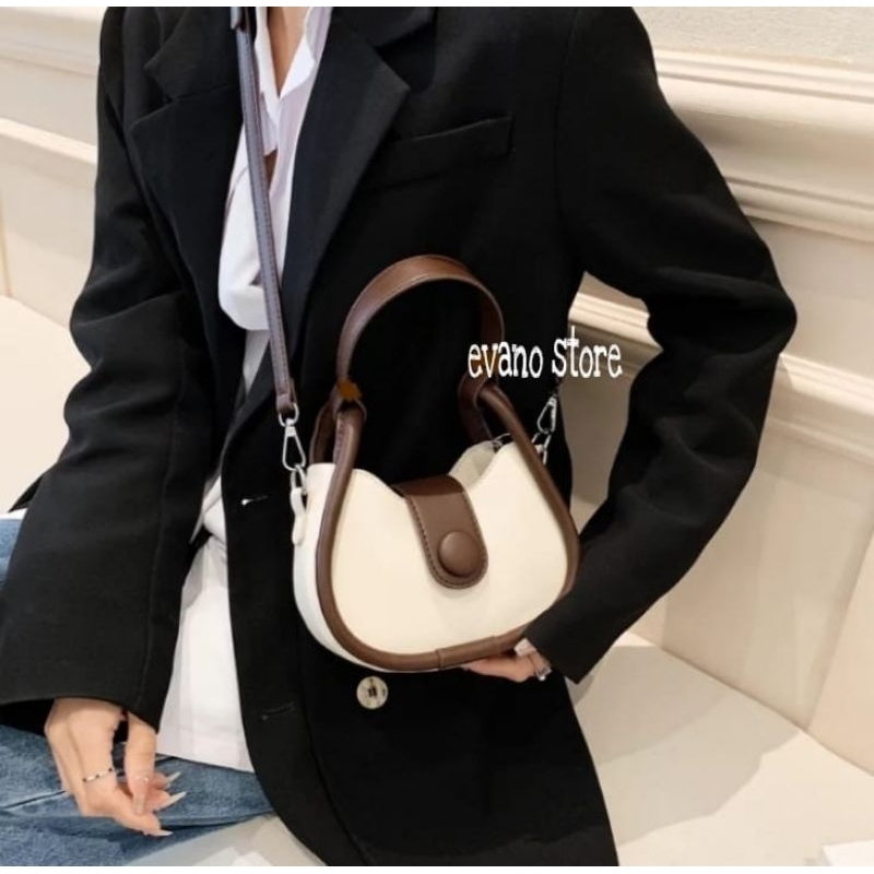 QILA SLING BAG,TAS SELEMPANG WANITA,TAS BAHU WANITA,TAS WANITA KOREAN STYLE,TAS KEKINIAN