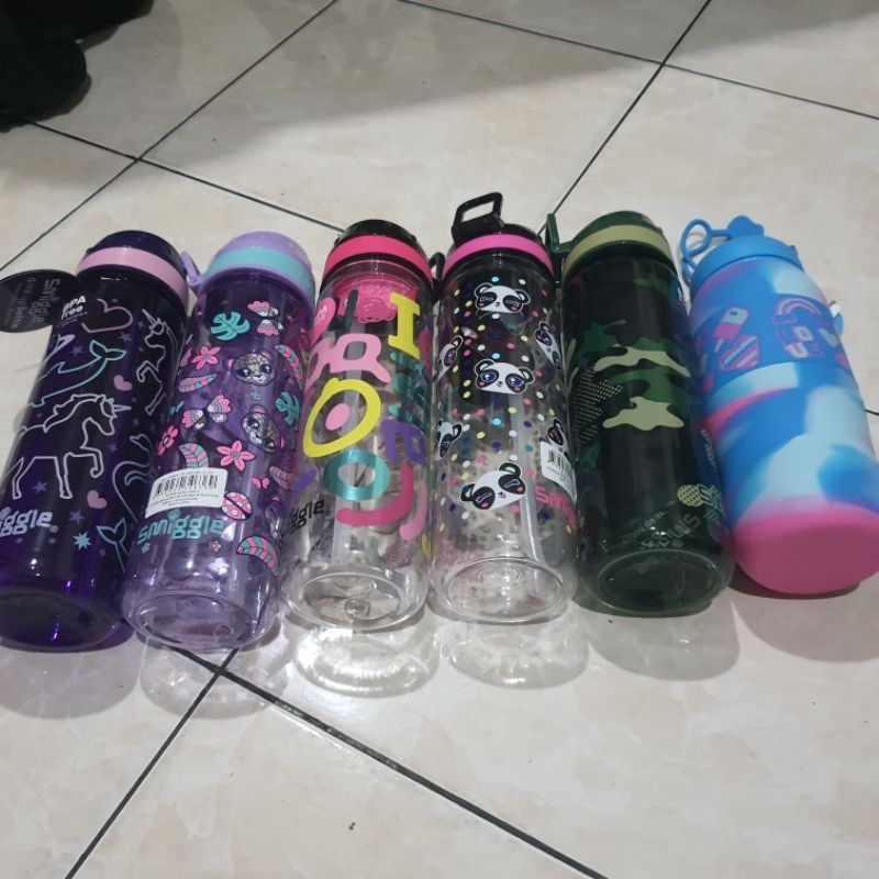 SALE!! Smiggle original water bottle/ botol air smiggle original