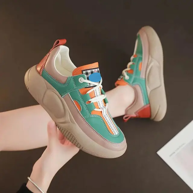 Sepatu Sneakers Wanita Mode Trendy Premiun - 206