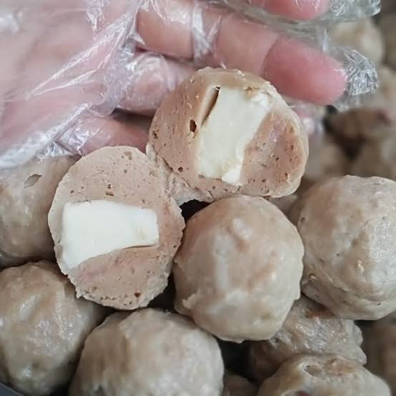 

PENTOL FROZEN isi KEJU