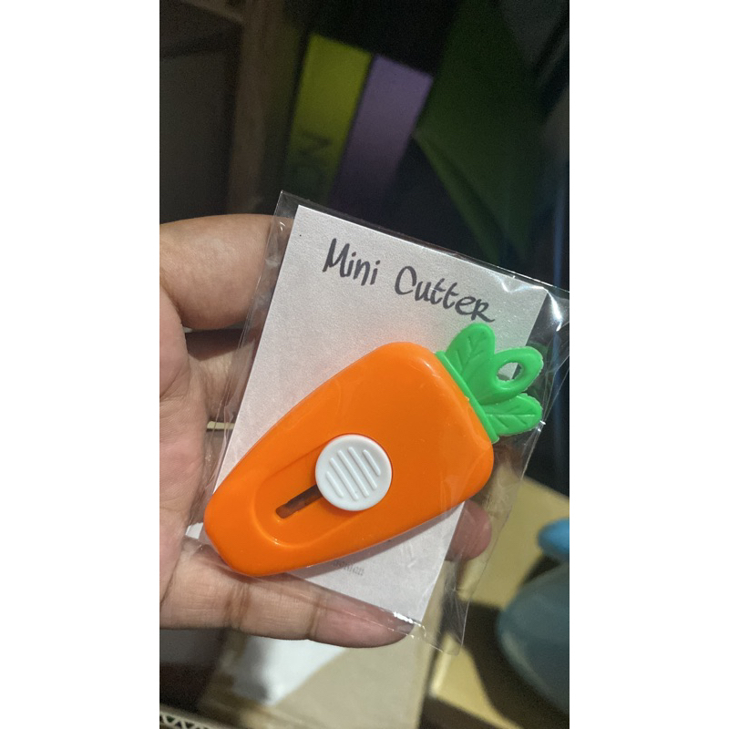 

Mini Cutter Random
