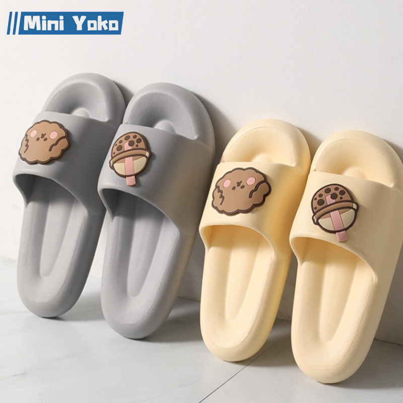 Mini Yoko Sendal Slop Jelly Wanita Sandal Slip-On CuteBear Lucu Korea Sandal rumah Wanita Import Terbaru 2023 Promosi Sandal Kamar Mandi Murah