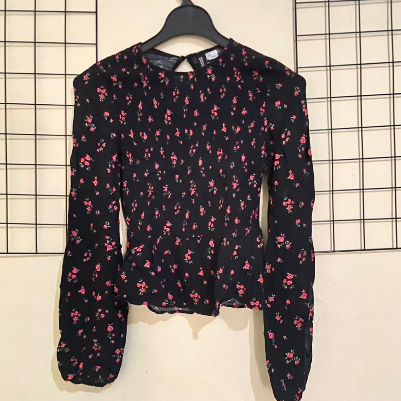 PRELOVED - BLOUSE BAJU BUNGA - H*M WANITA MURAH
