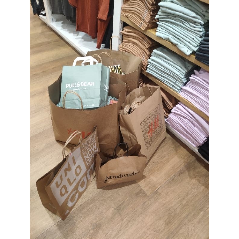 

PAPERBAG H&M, UNIQLO, STRADIVARIUS, PULL&BEAR, COLORBOX Dll