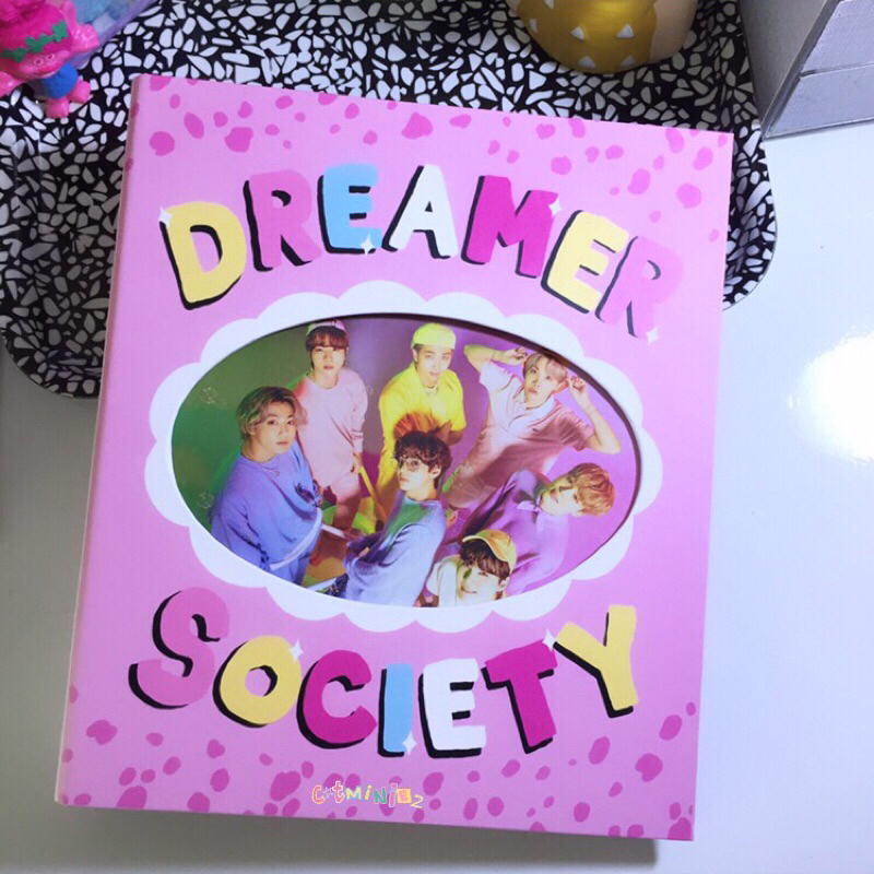 

Preloved Binders Photocard A4 ( bow.wowofficial )