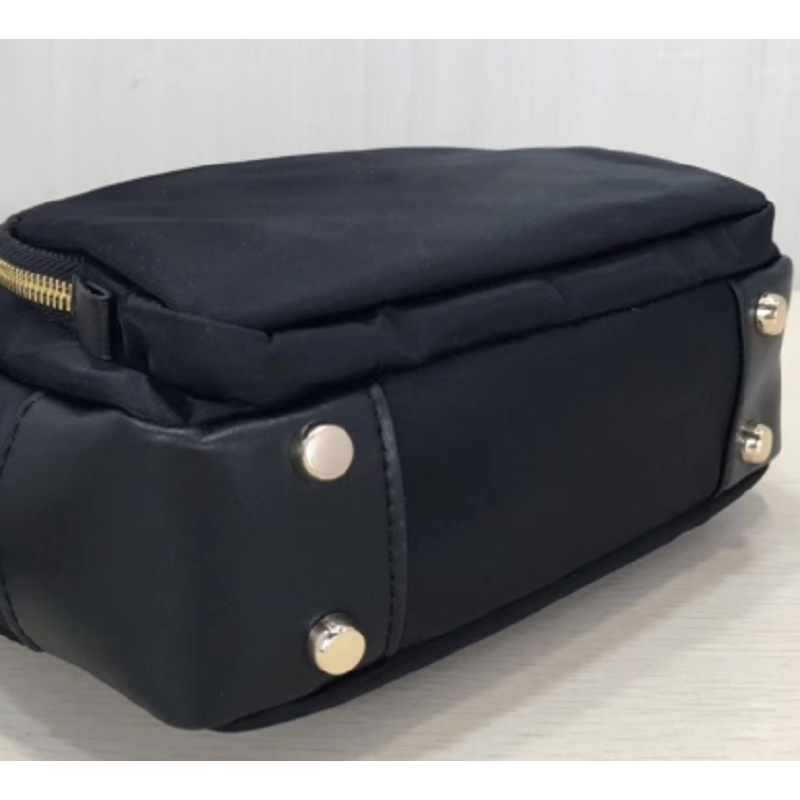 TAS TUM  I  TROY SELEMPANG  /TUM 1 VOYAGEUR MARIEL