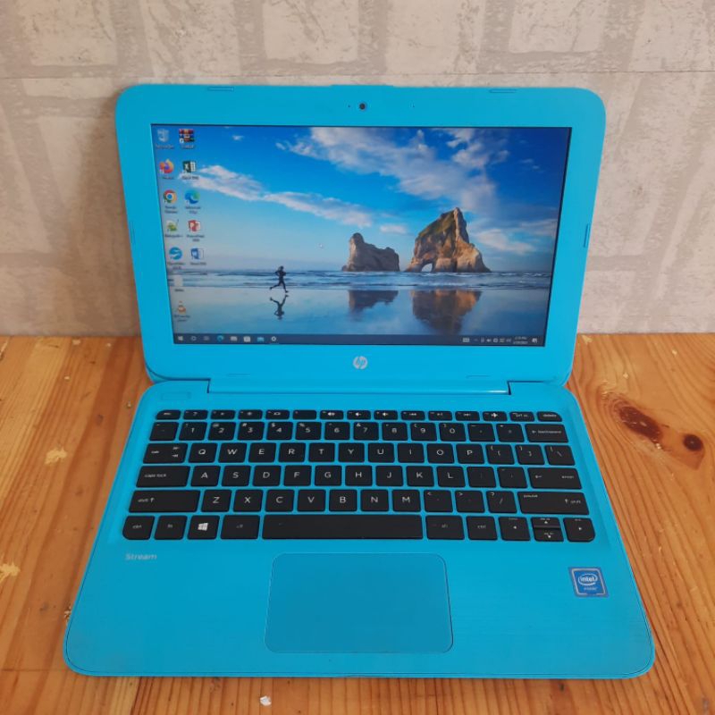 Hp Stream intel Celeron-N4000 Windows 10 Full aplikasi Super slim ringan enteng