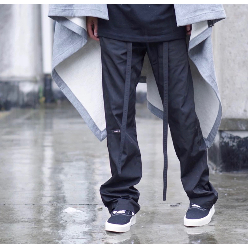 CELANA PANJANG FEAR OF GOD HITAM