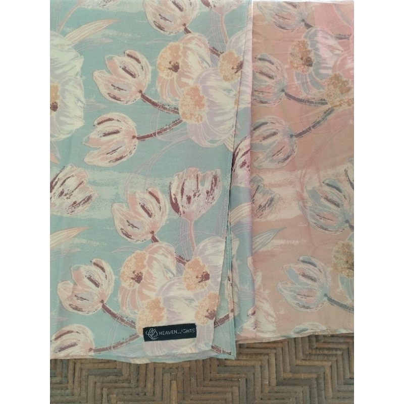 Preloved Heaven Light