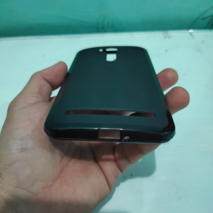 ASUS ZENFONE GO 5,5IN NEW / ZB552KL / ZB551KL / X013D / X007D MANTUL Silikon myuser karet hitam