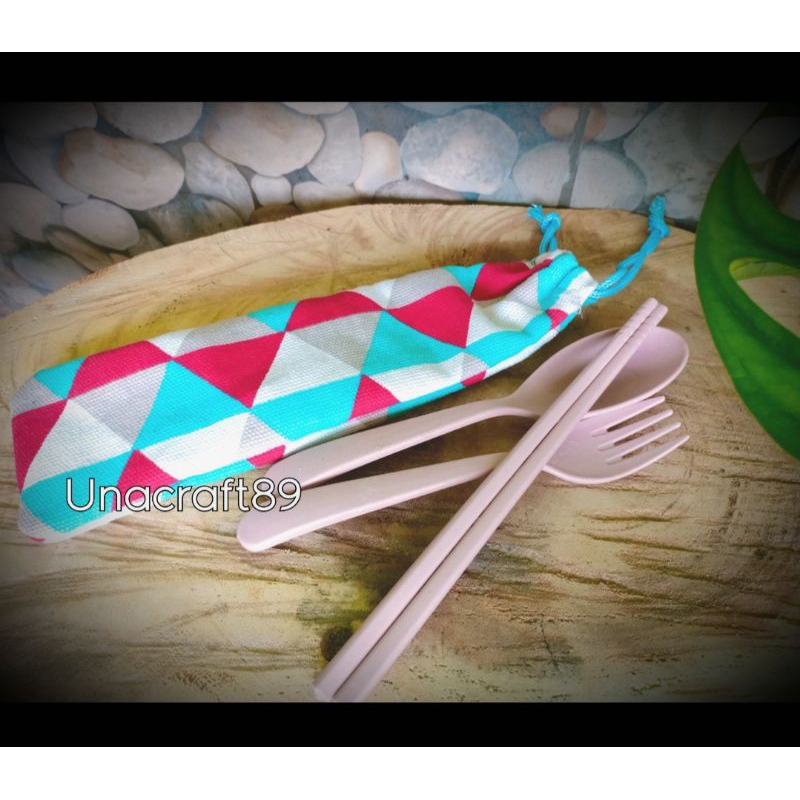 SOUVENIR POUCH SENDOK GARPU SUMPIT MURAH