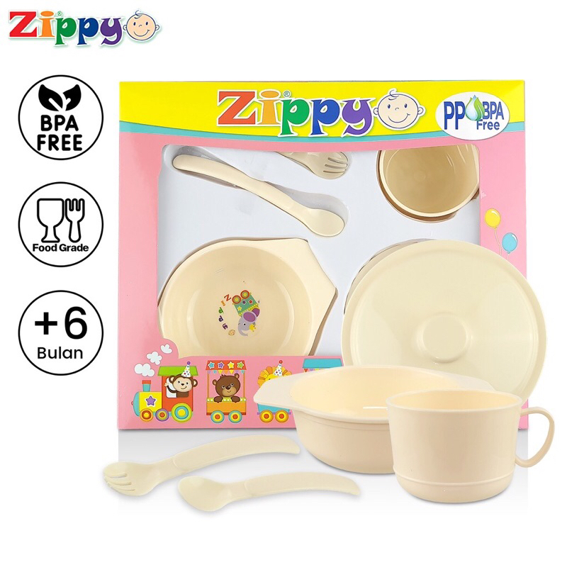 Zippy / Akachan Feeding Set