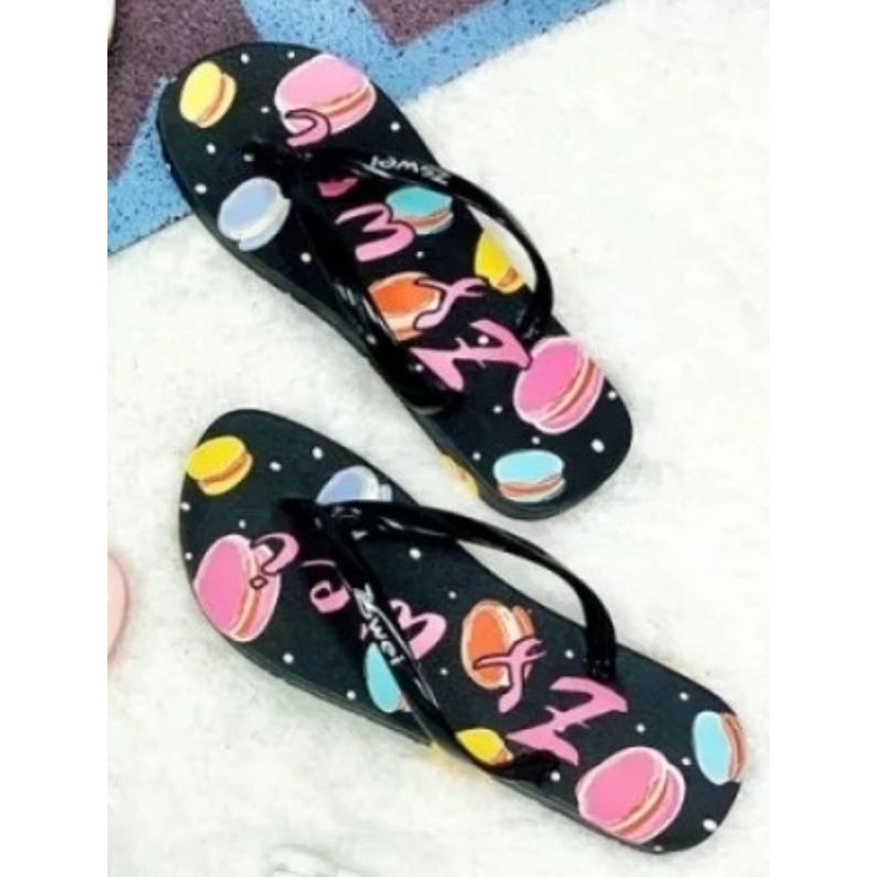 SANDAL JEPIT WANITA THE GRASS HAS-Burger hitam