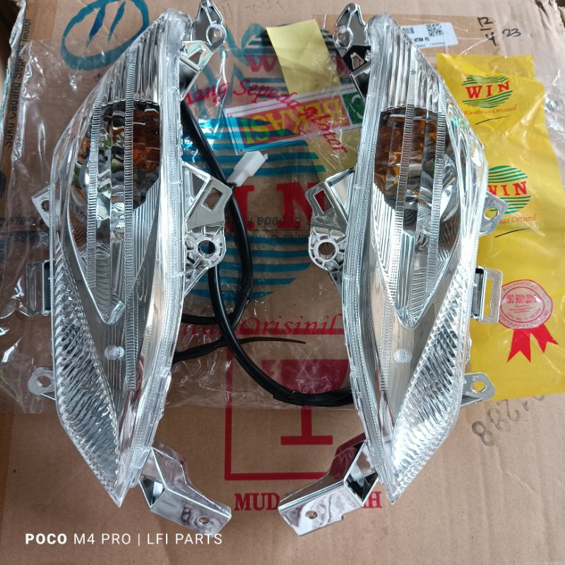 Lampu sen sein depan honda spacy assy Spacy fi