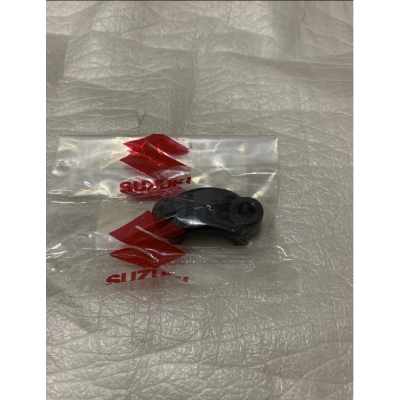 Holder Handle  sebelah kiri Suzuki GSX R dan S 150