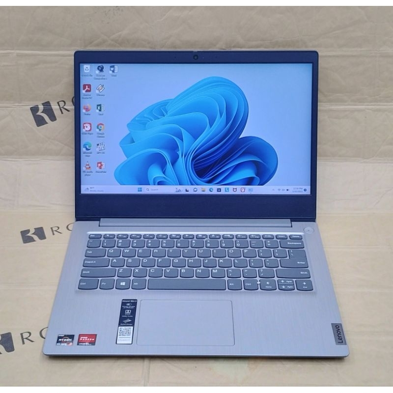Laptop Lenovo Slim 3 AMD Ryzen 5 RAM 8 GB SSD 512 GB FHD