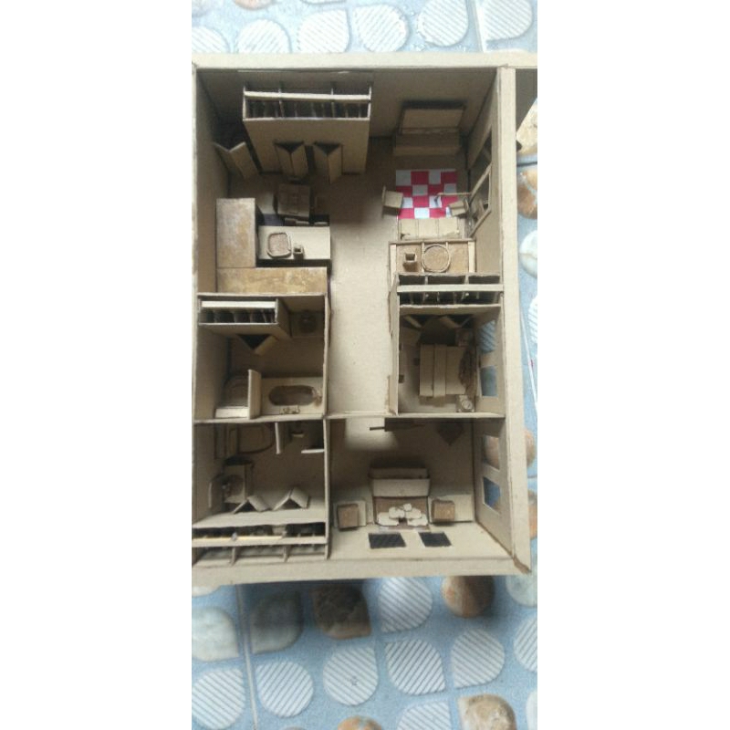 miniatur denah rumah dari kardus