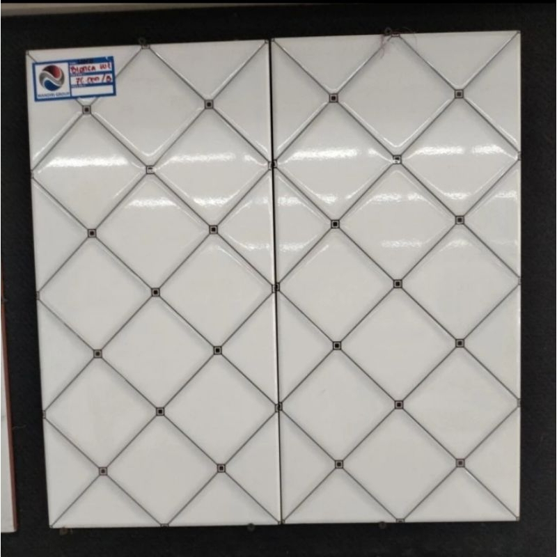 Keramik Dinding Kamar Mandi 25x50 UNO BIANCA WHITE