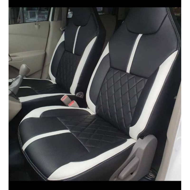 Sarung jok Datsun go+