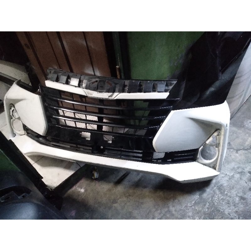 Bemper depan Toyota Avanza tipe G 2019, 2020 + ram bemper original