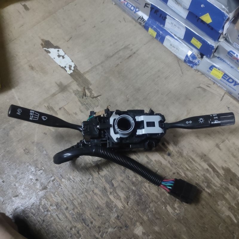 saklar lampu sein Feroza taft independent turn switch feroza F61 taft independent saklar lampu besar