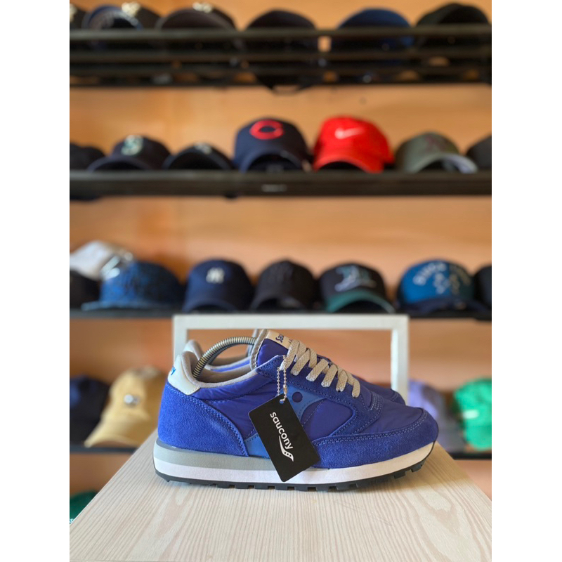 SAUCONY JAZZ SIZE 44