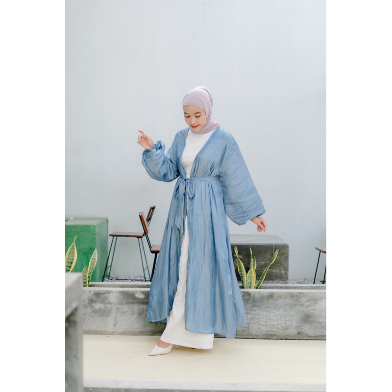 Eveline Shimmer Long Outer Premium