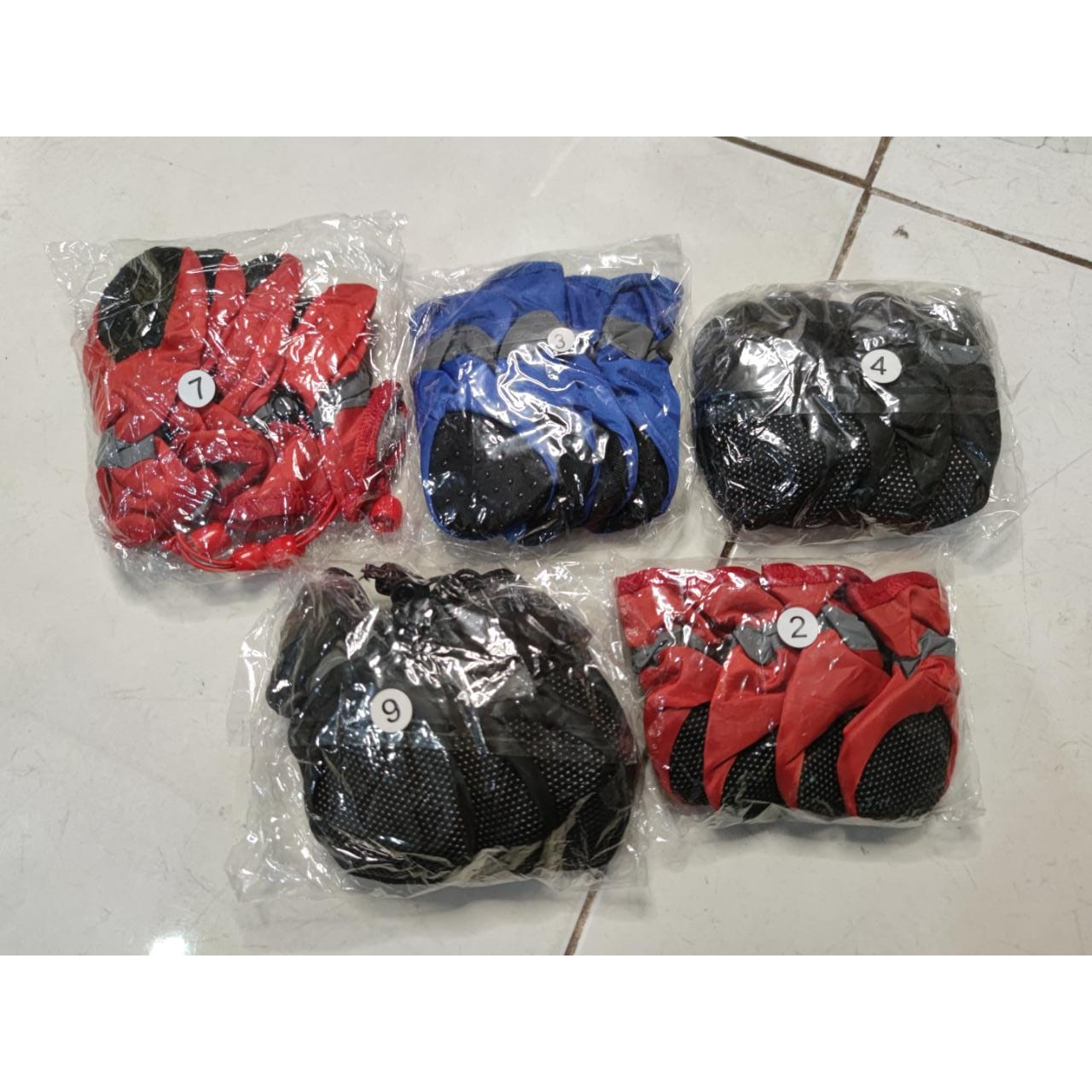 SEPATU BOOTS ANJING KUCING TEBAL ANTI AIR 4PCS - SEPATU HEWAN