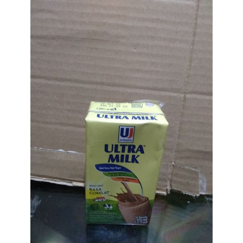 

Susu Ultra Milk 125ml/200ml per 5 pcs