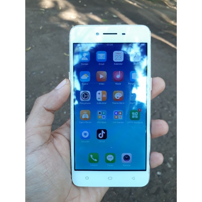 Oppo A37 2/16 second