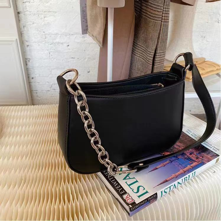 Net merah tas wanita hitam putih sederhana Messenger tas tas bahu cincin logam rantai ketiak tas Messenger tas fashion shoulder bag