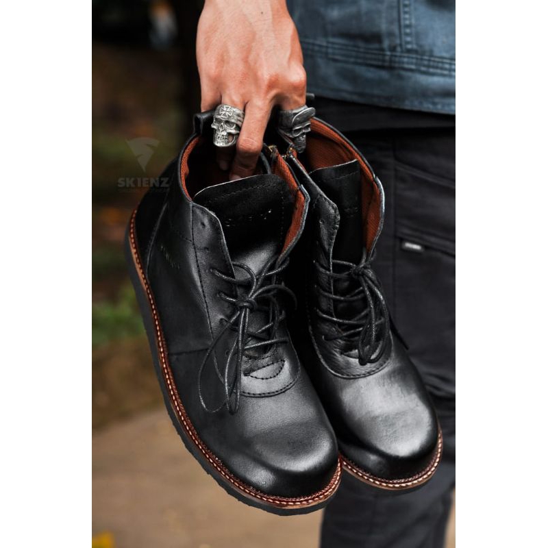 Temukan Sepatu Boots Safety Pria Terbaru Volker Resleting Bahan Kulit Pull Up