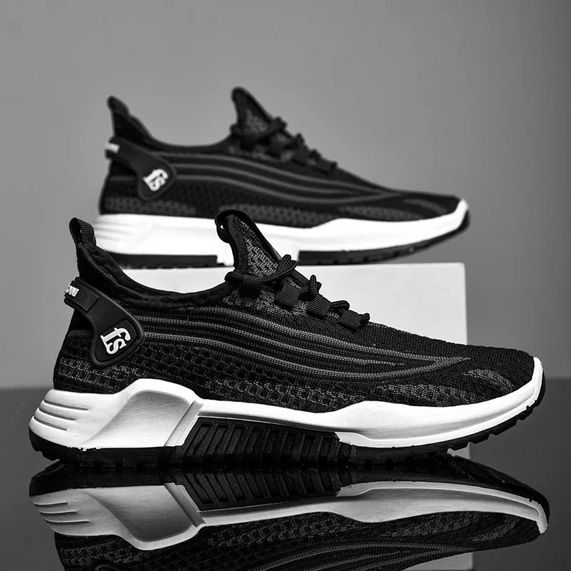 Sepatu Sneakers Hitam Impor Keren Casual Running Shoes HARDIN - 030