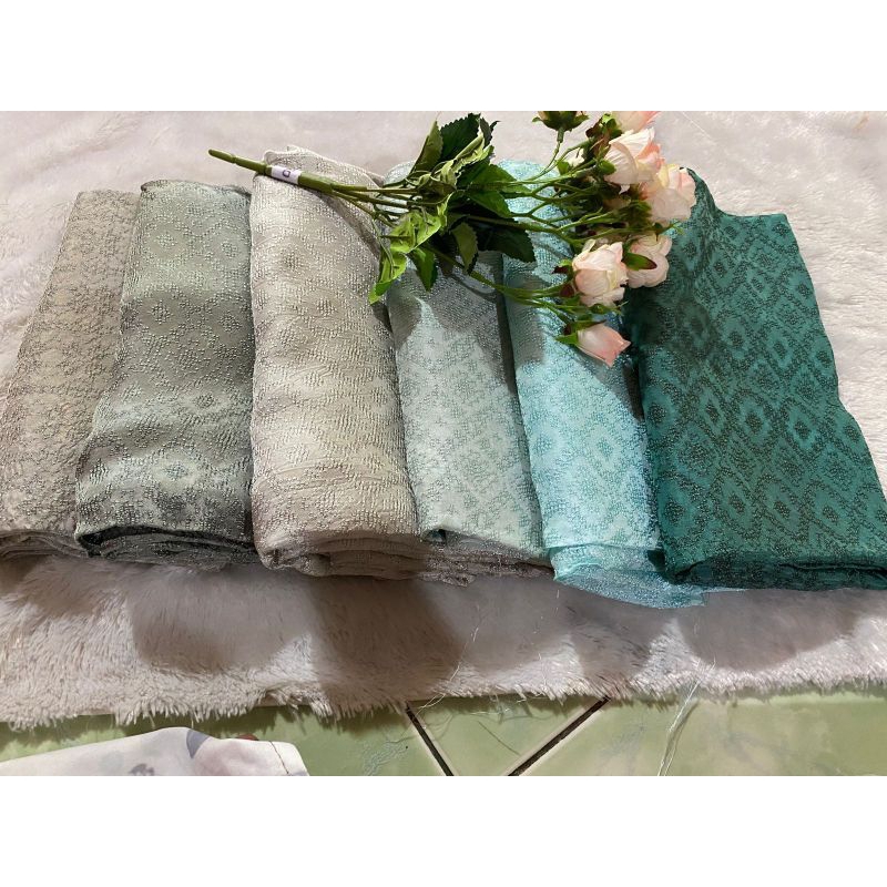Kain Batik Viscose semi sutra
