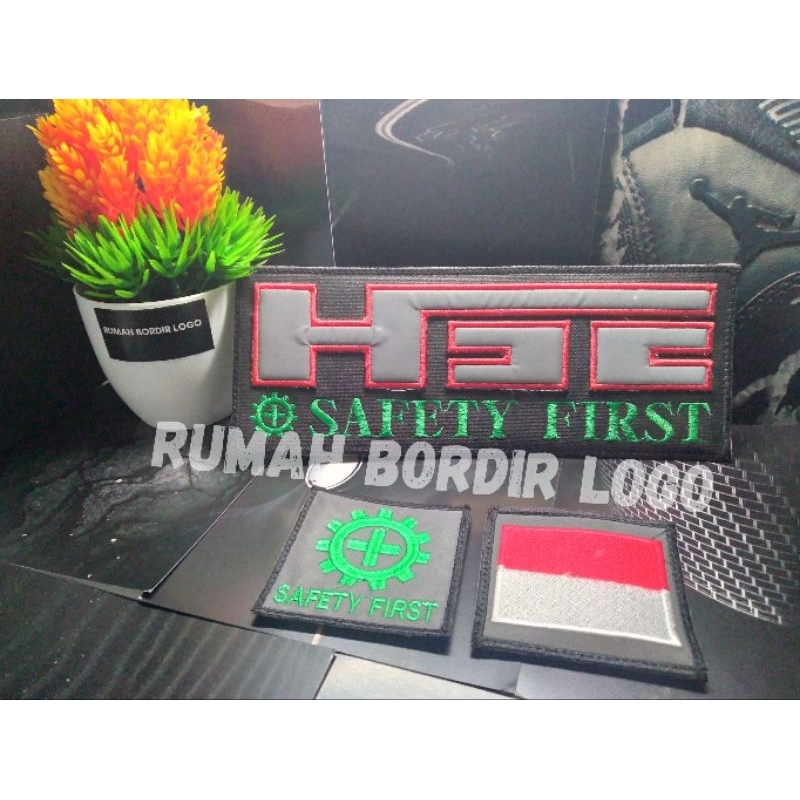 Logo bordir HSE satu set