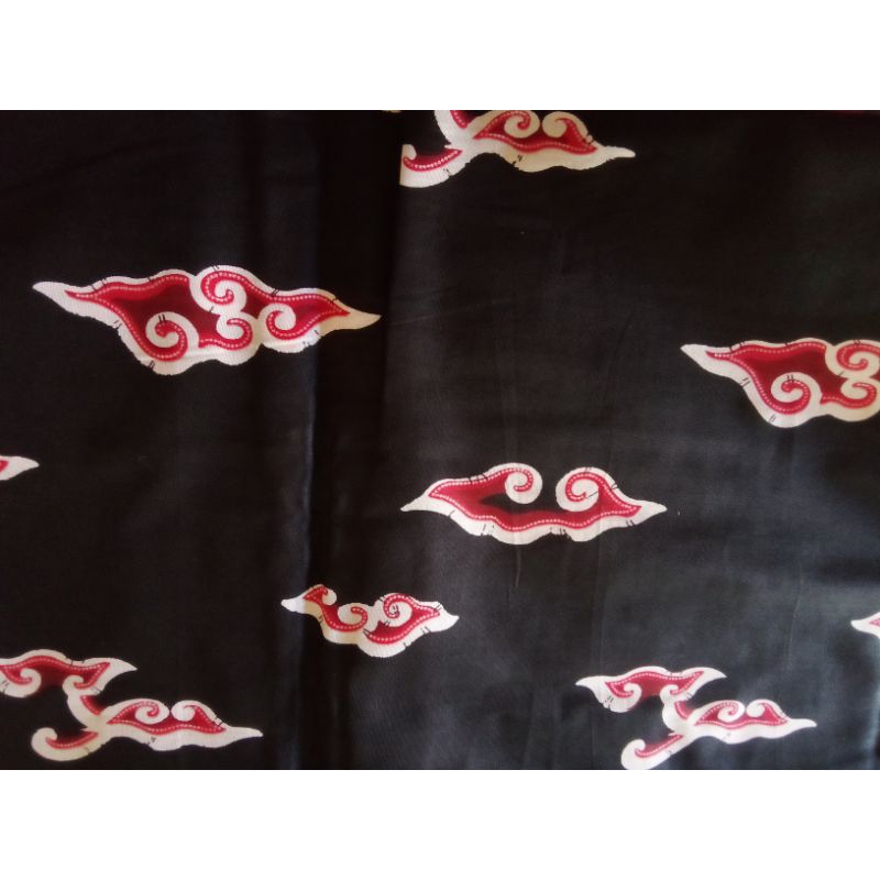 kain batik mega mendung