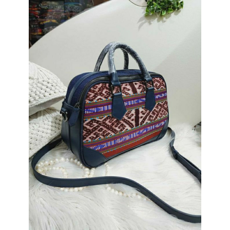 NIAYU TAS TENUN NTT, TAS ETNIK, HAND BAG TENUN, TAS PESTA ETNIK, TAS KERJA, TAS KULIT ASLI