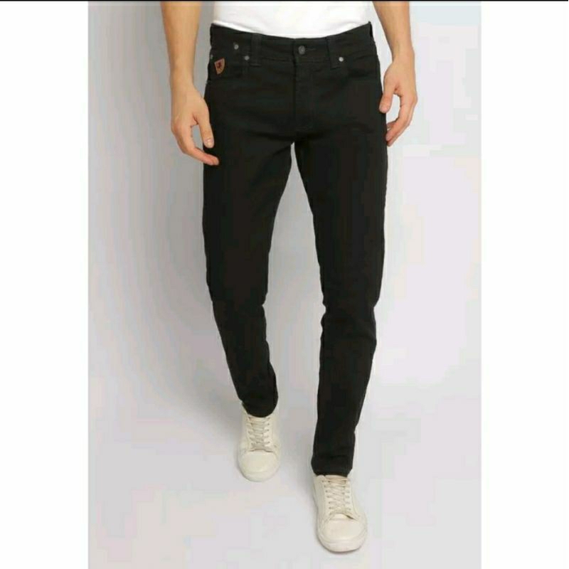 CELANA JEANS HITAM LOIS ORIGINAL SLS070
